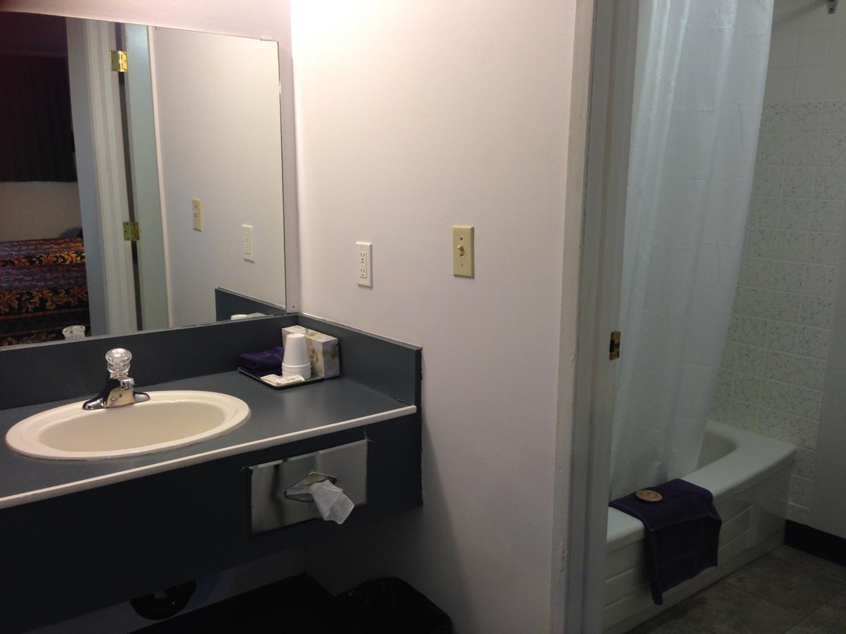 Stettler Plains Motor Inn المظهر الخارجي الصورة